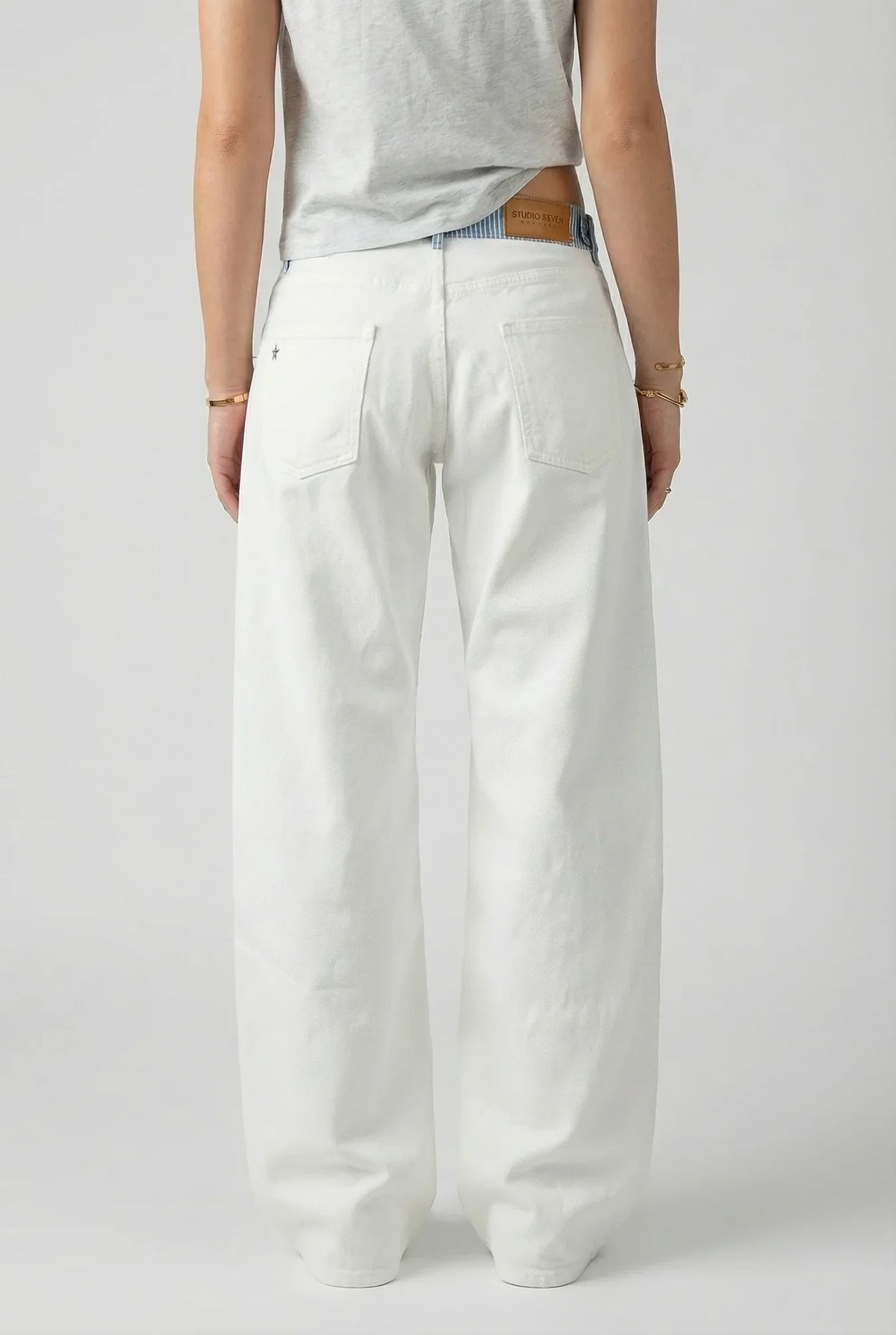 Nadia Jeans