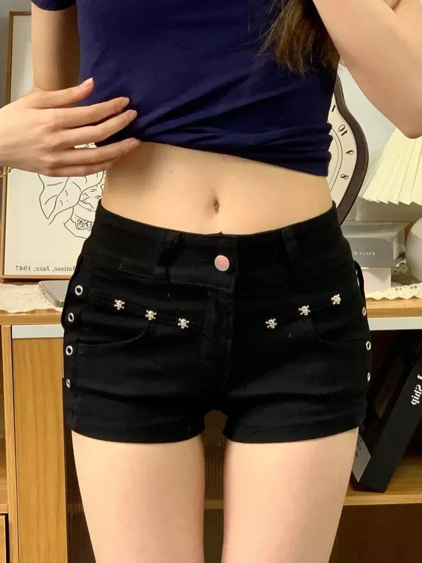 Velra Shorts